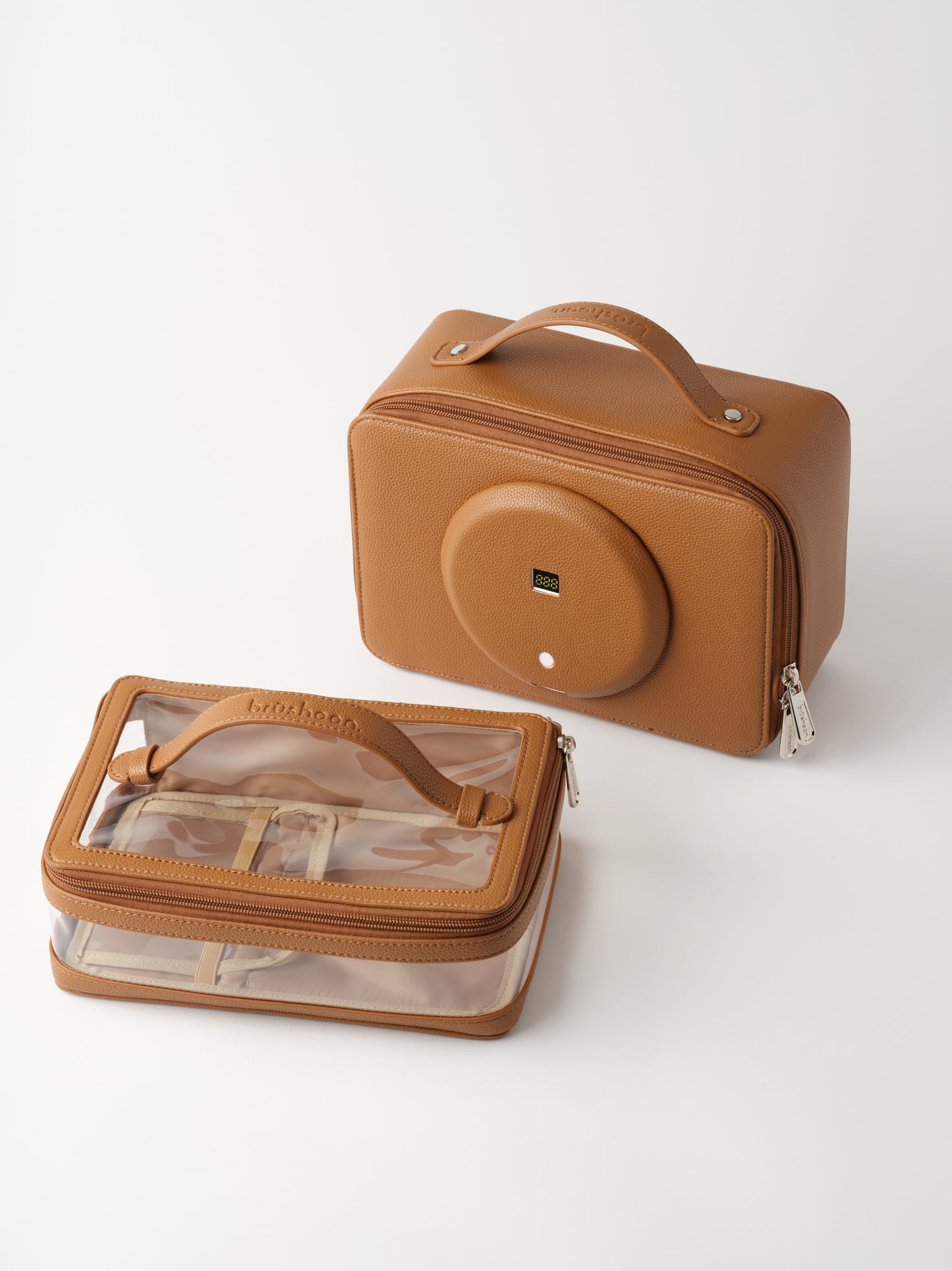 Brushean "Roro" Sanitizing Travel Case Set