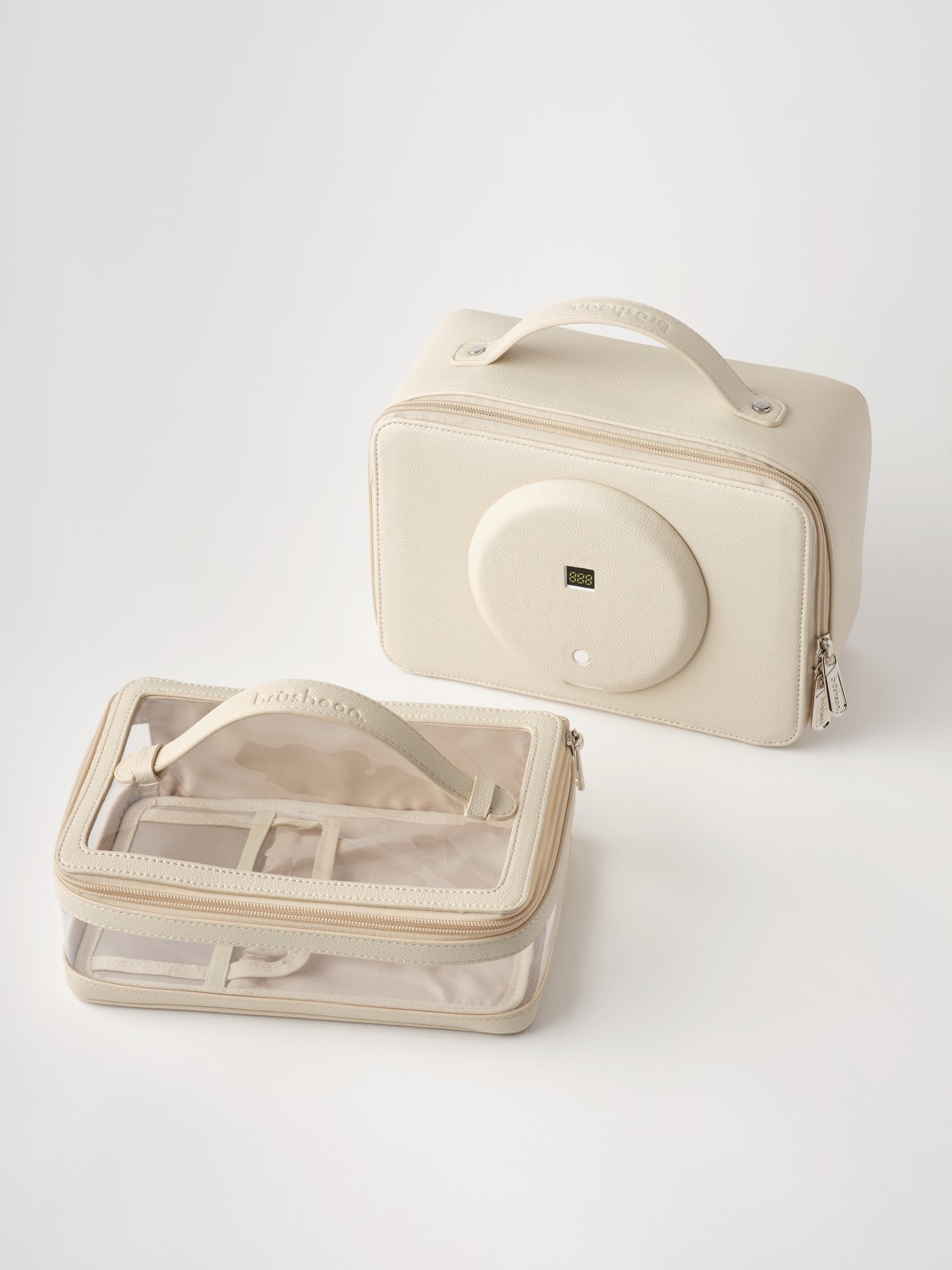 Brushean "Roro" Sanitizing Travel Case Set