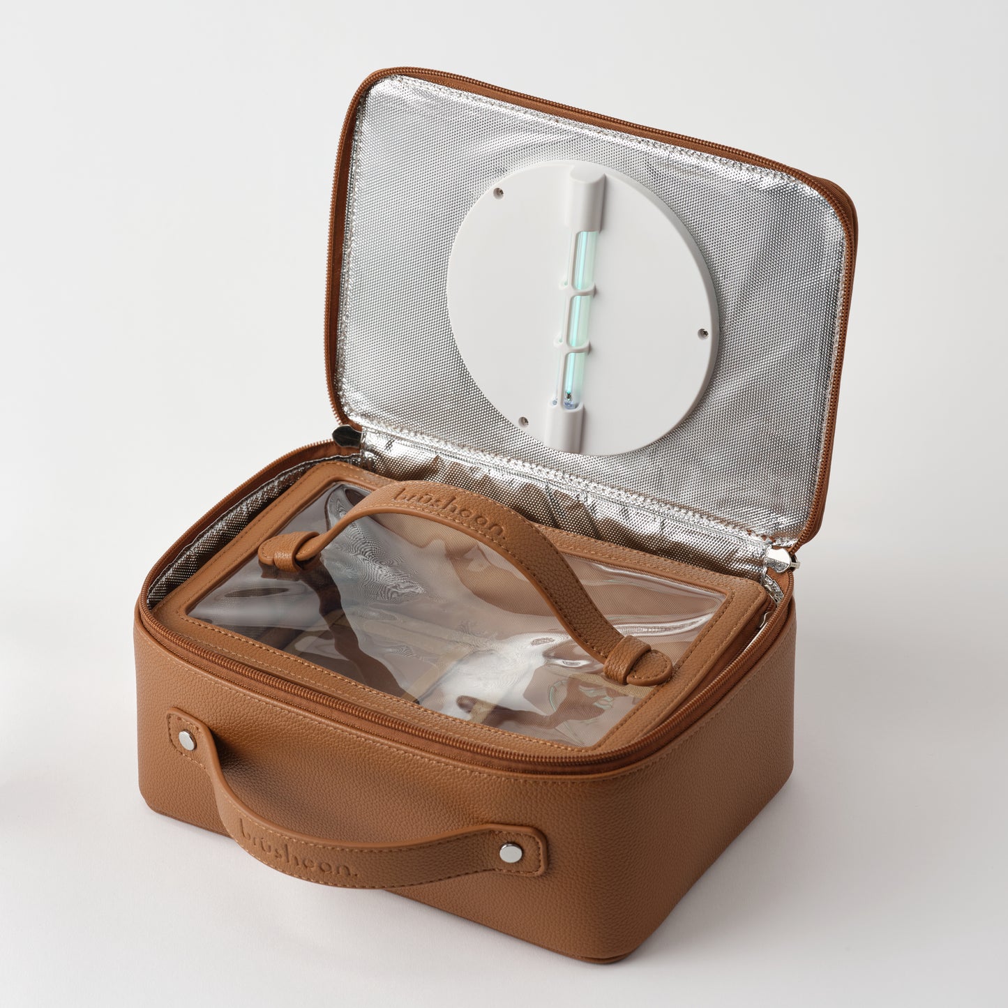 Brushean "Roro" Sanitizing Travel Case Set