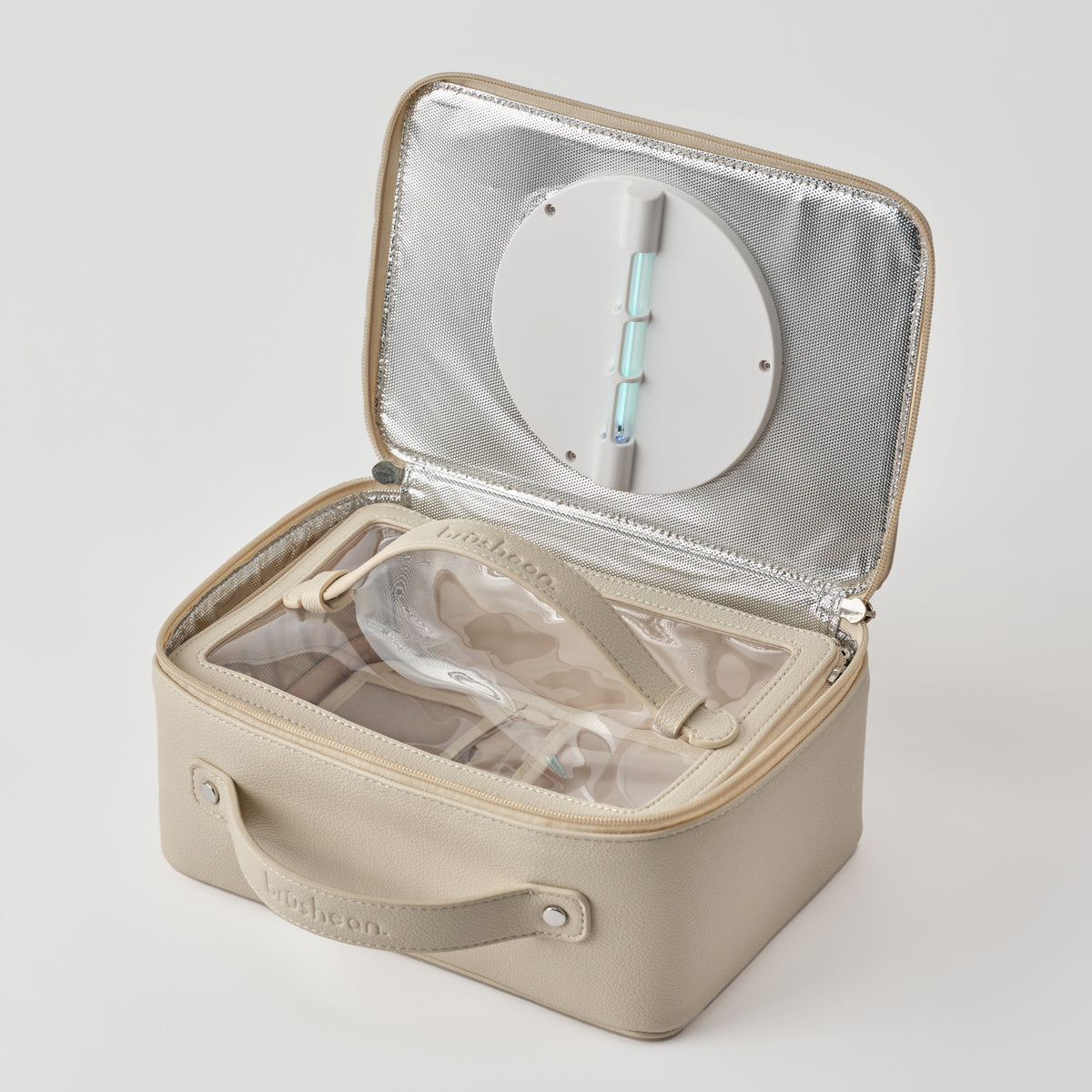 Brushean "Roro" Sanitizing Travel Case Set